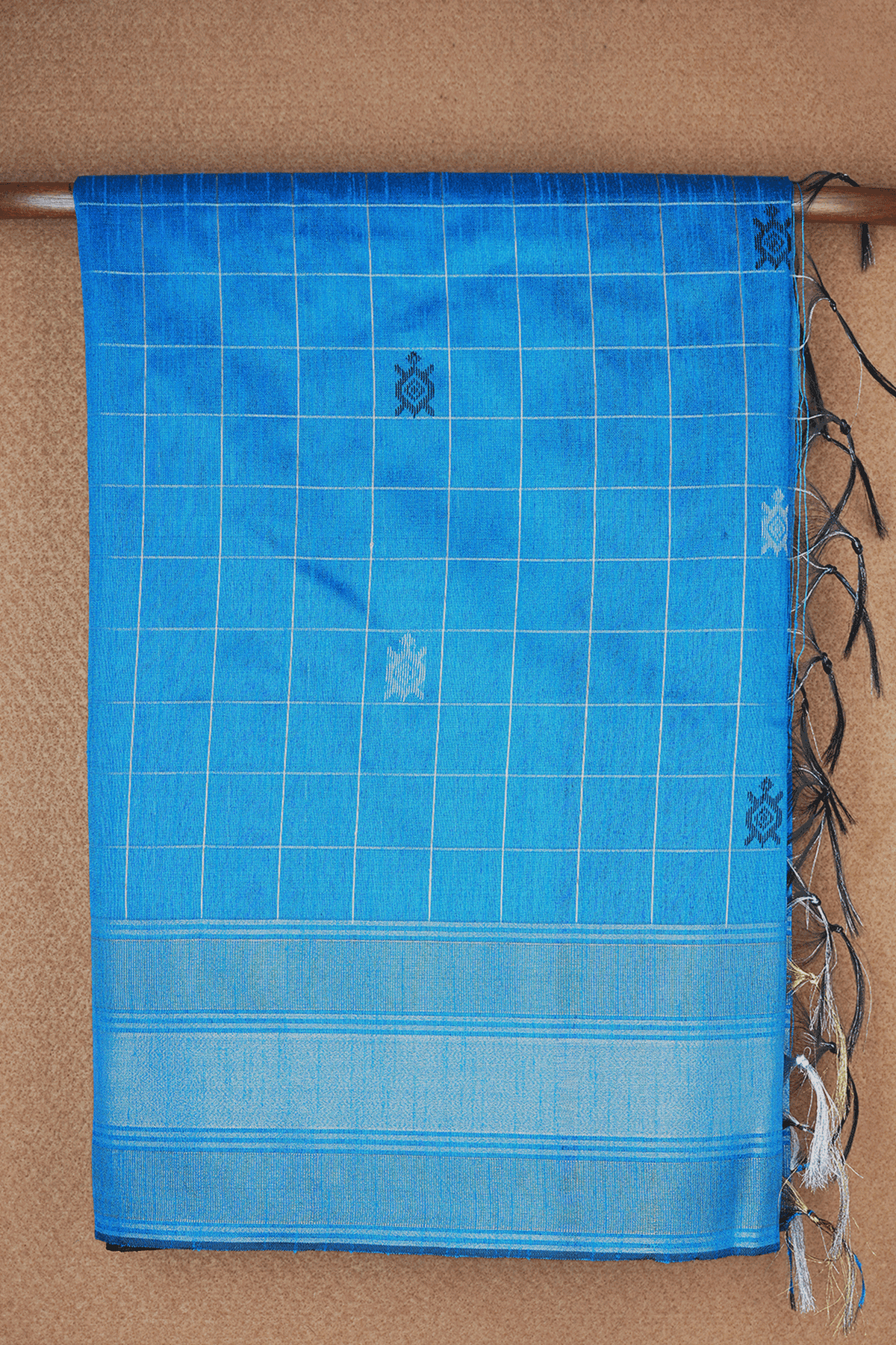 Checks With Threadwork Buttas Cerulean Blue Semi Jute Saree