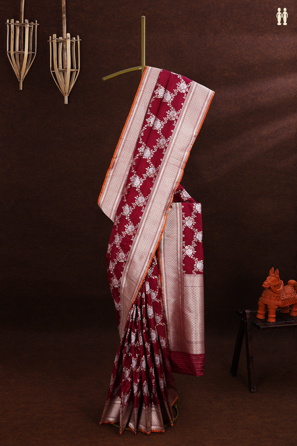 Banarasi Silk Saree In Grape Purple With Floral Design