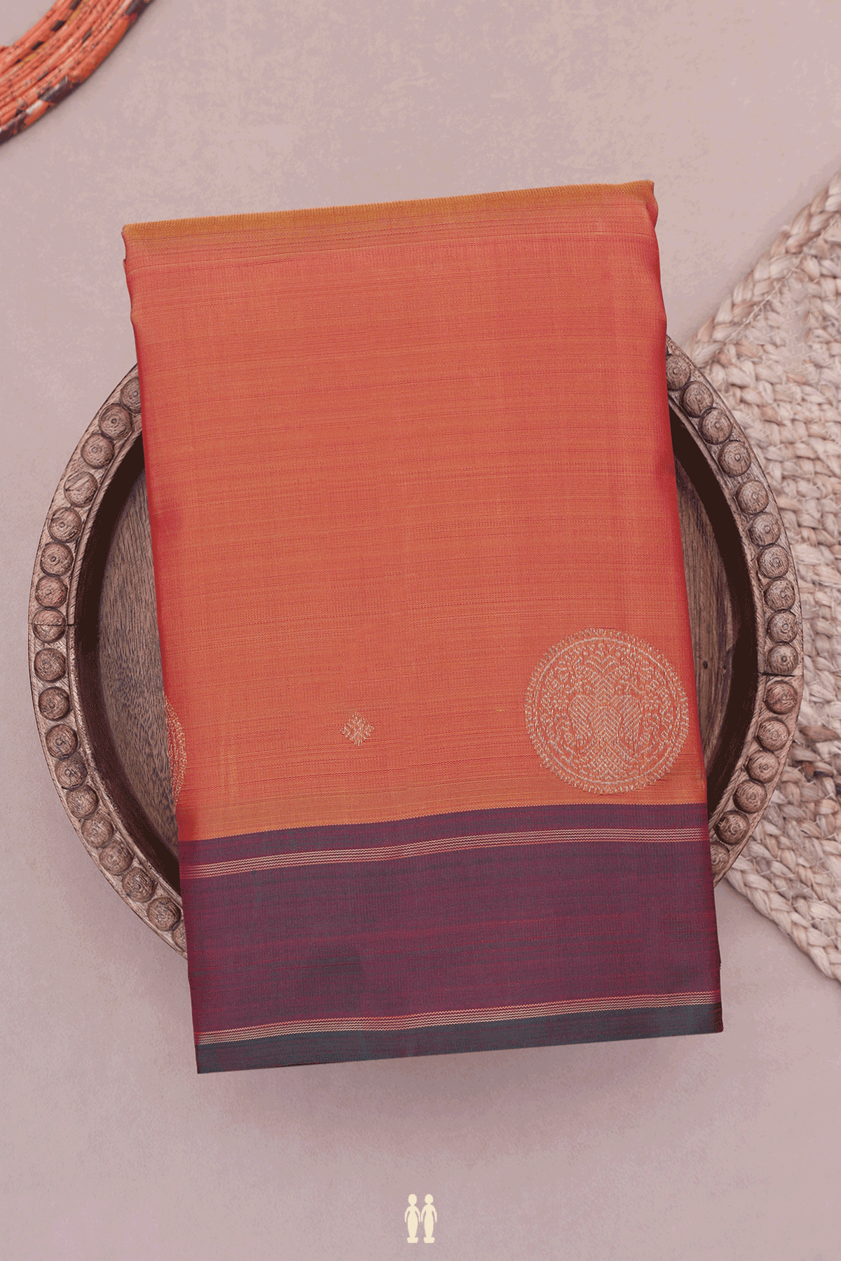 Kanchipuram Silk Saree In Plain Dual Tone With Zari Border