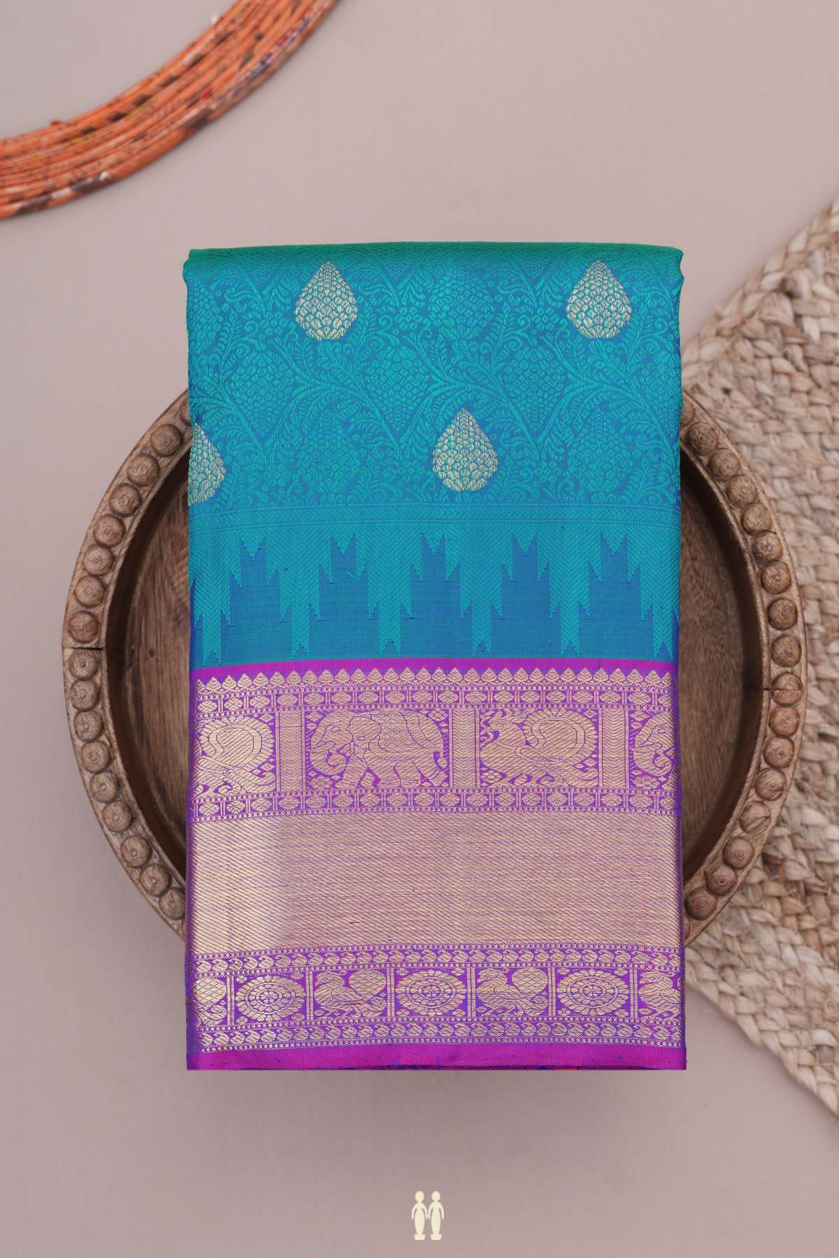 Kanchipuram Silk Saree In Peacock Blue With Threadwork Design