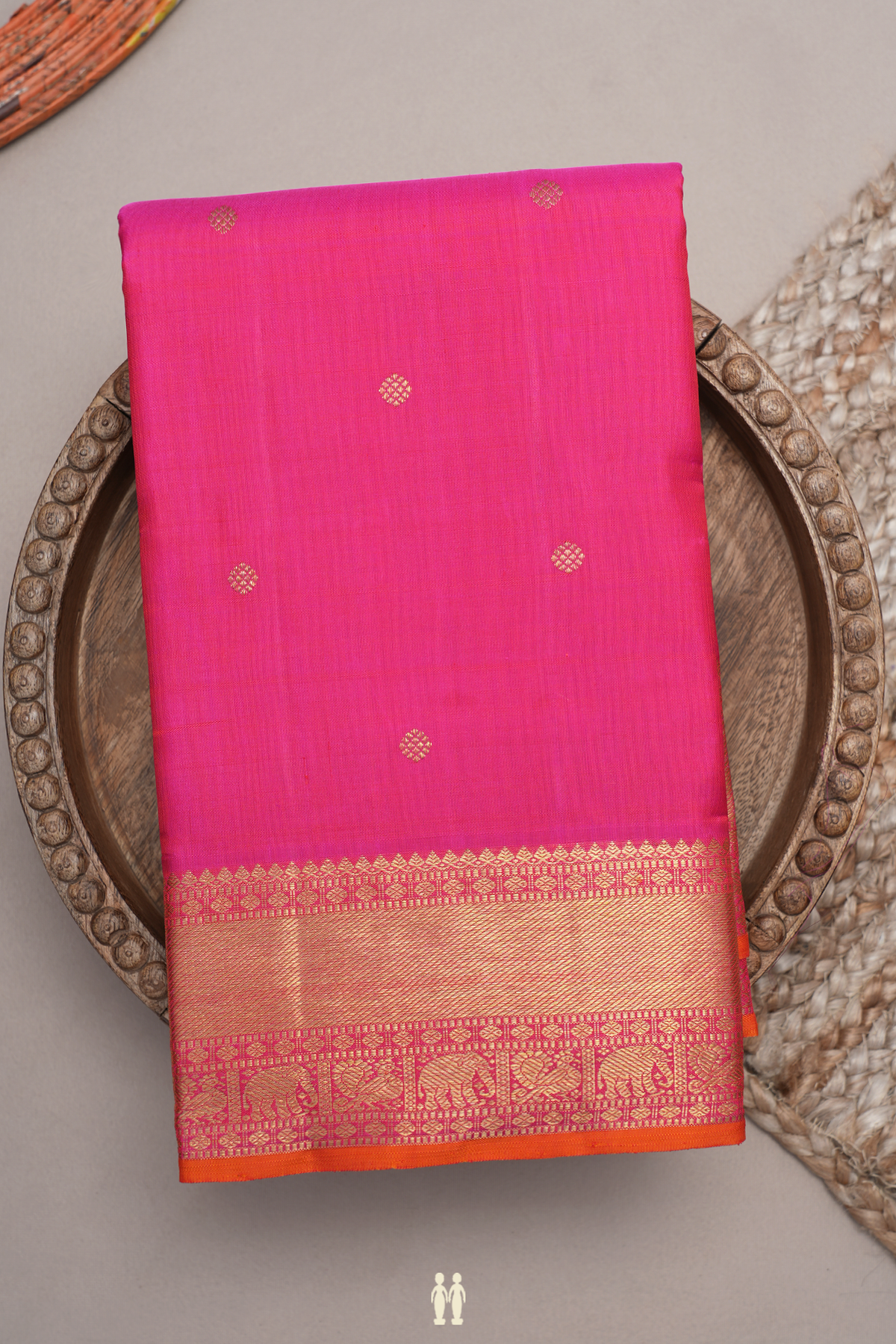 Floral Zari Buttis Magenta Kanchipuram Silk Saree