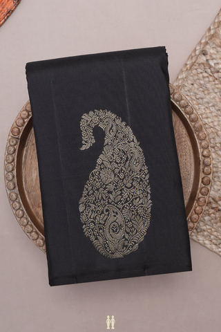 Paisley Zari Design Black Kanchipuram Silk Saree