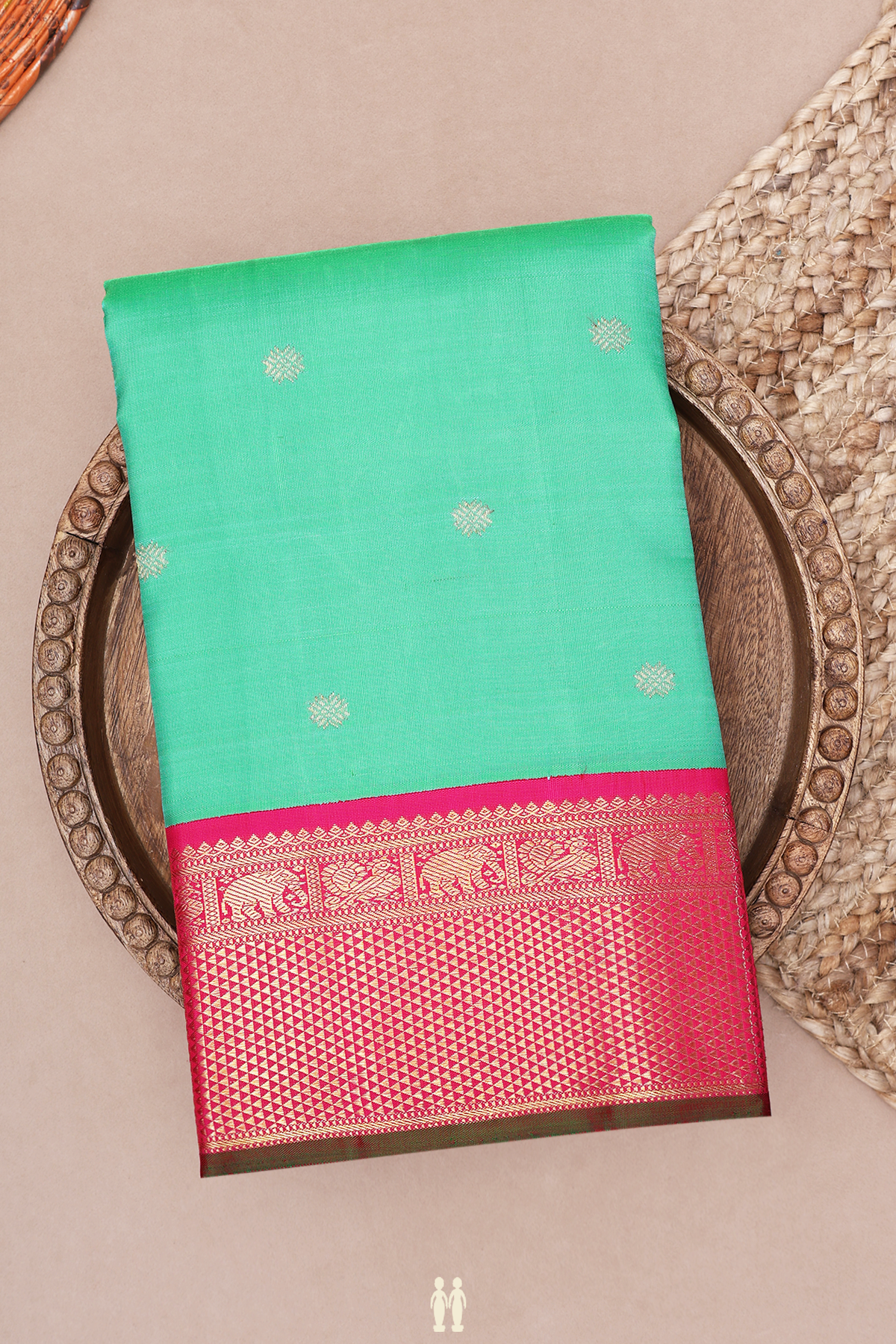 Chakram Zari Buttas Mint Green Kanchipuram Silk Saree