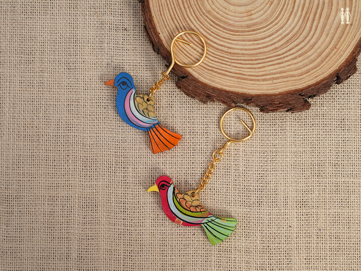 Handicraft Birds Set Of 2 Wooden Key Chain