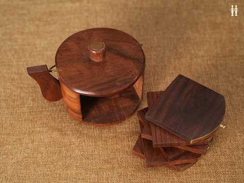 Traditional Design Set Of 6 Wooden Tea Coasters