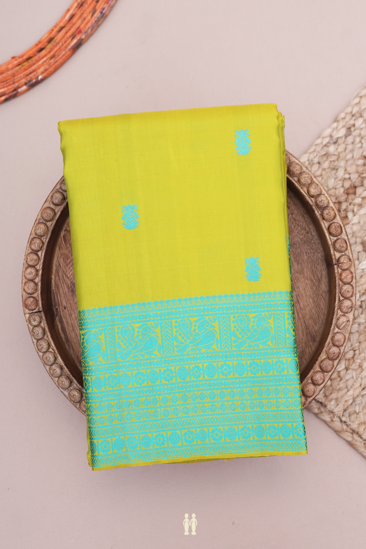 Kanchipuram Silk Saree In Green With Iruthalai Pakshi Buttas