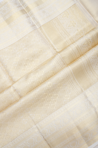 Traditional Border Egg White Tissue Kanchipuram Silk Saree