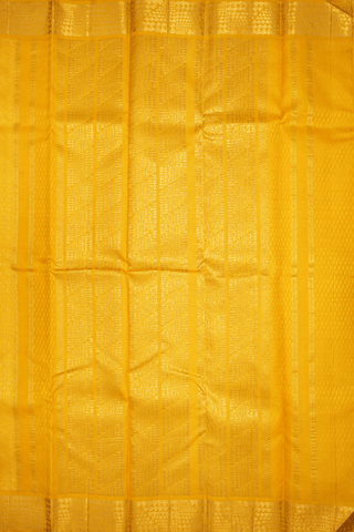 Jacquard Pattern Honey Yellow Kanchipuram Silk Saree
