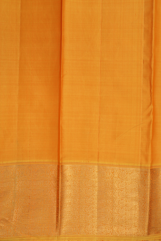 Kanchipuram Silk Saree In Pear Green With Zari Buttas