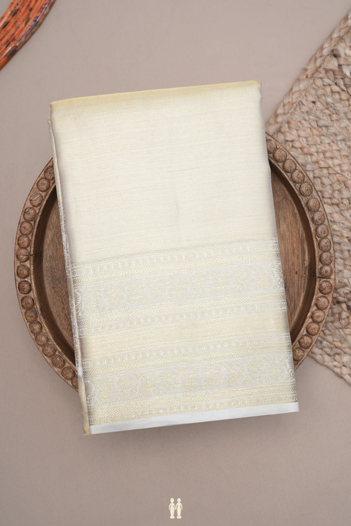 Traditional Border Egg White Tissue Kanchipuram Silk Saree