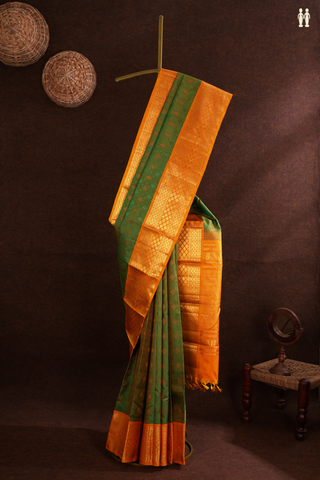 Kanchipuram Silk Saree In Green With Threadwork Buttas