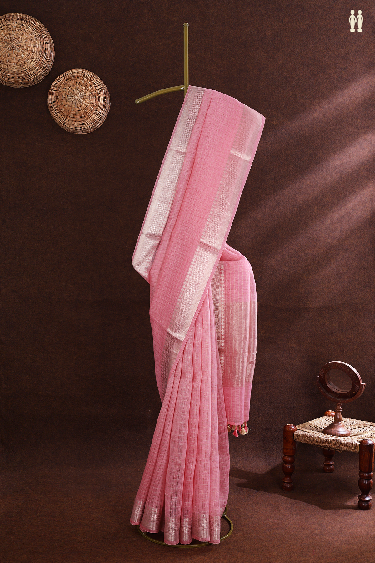 Linen Saree In Pastel Pink With Checks