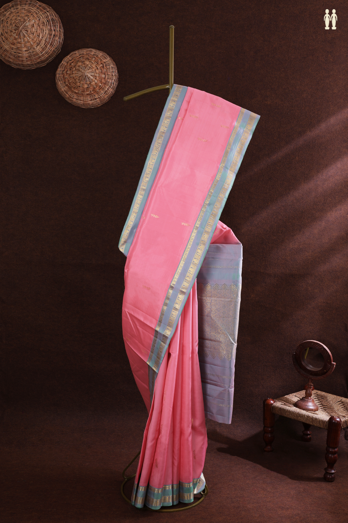 Kanchipuram Silk Saree In Light Pink With Zari Buttas