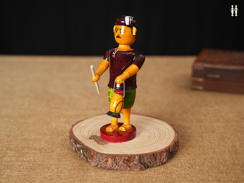 Wooden Handicraft Farmer Statue For Showpiece