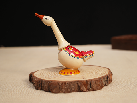 Wooden Handicraft Swan Pair For Home Decor