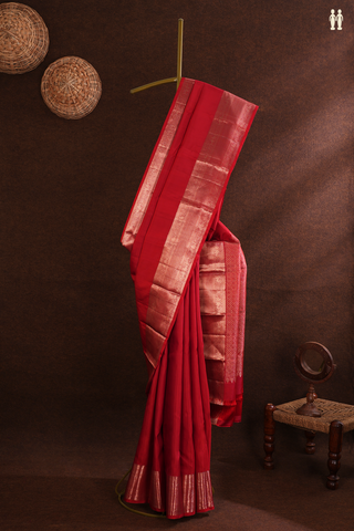 Kanchipuram Silk Saree In Chilli Red With Zari Border