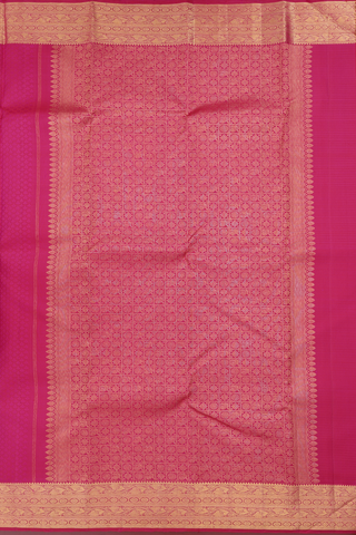 Kanchipuram Silk Saree In Magenta With Jacquard Pattern