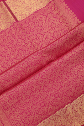 Kanchipuram Silk Saree In Magenta With Jacquard Pattern