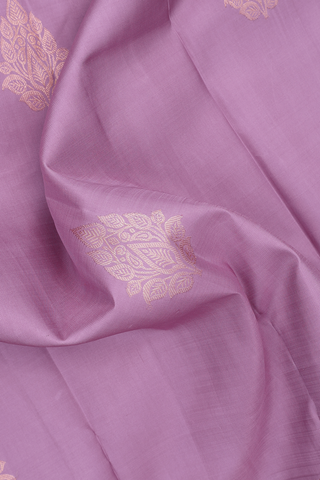 Kanchipuram Silk Saree In Lilac Purple With Floral Motifs