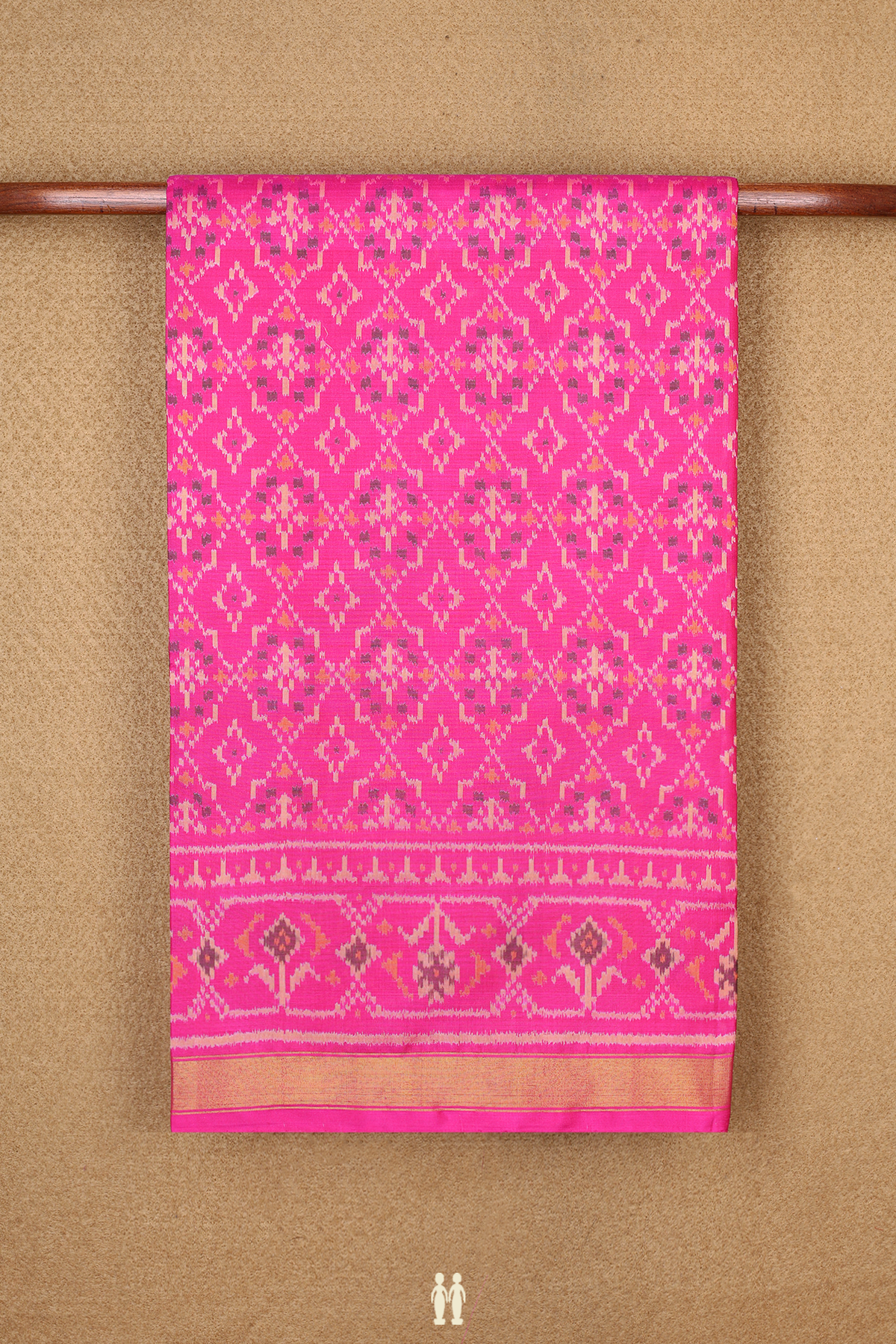 Allover Design Magenta Pochampally Silk Saree