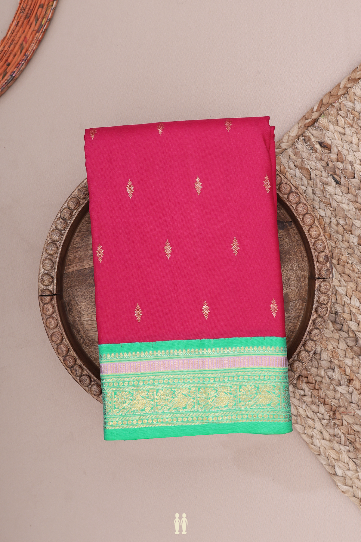 Kanchipuram Silk Saree In Rani Pink With Zari Buttis