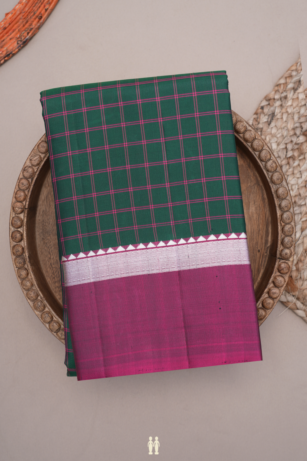 Checks Design Emerald Green Kanchipuram Silk Saree