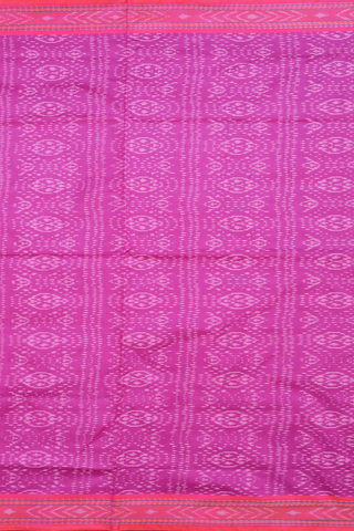 Pochampally Silk Saree In Deep Magenta With Allover Design