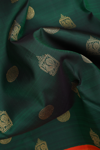 Kanchipuram Silk Saree In Forest Green With Traditional Motif