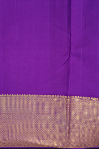 Kanchipuram Silk Saree In Magenta With Parrot Zari Motifs