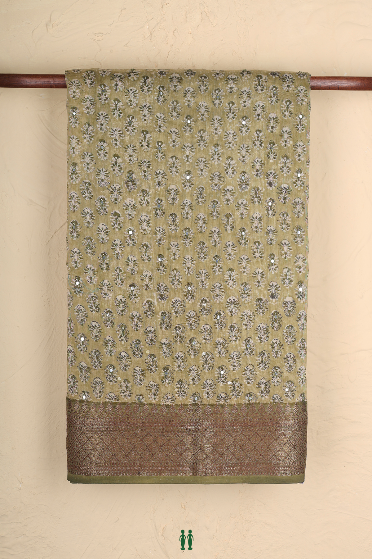 Chanderi Silk Cotton Saree In Green With Mirror Work Buttis