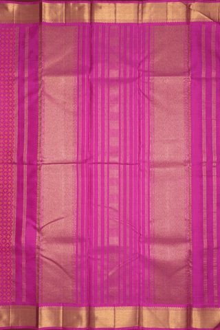 Jacquard Pattern Magenta Kanchipuram Silk Saree