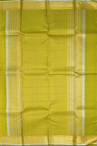 Jacquard Pattern Pear Green Kanchipuram Silk Saree