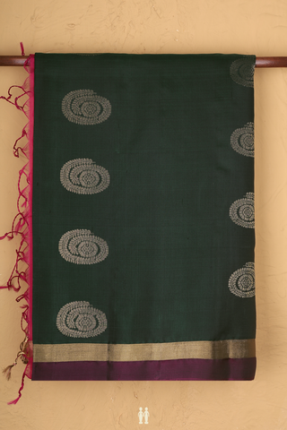 Kora Silk Cotton Saree In Bottle Green With Zari Motifs