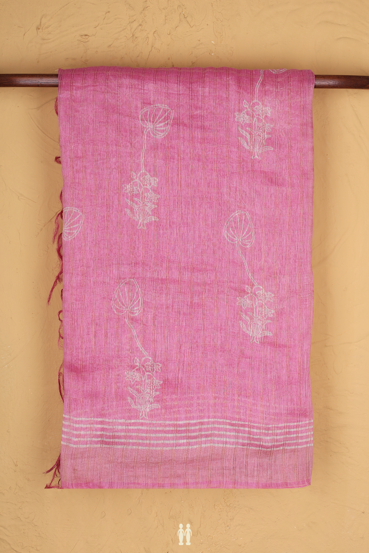 Linen Saree In Pink With Checks Design