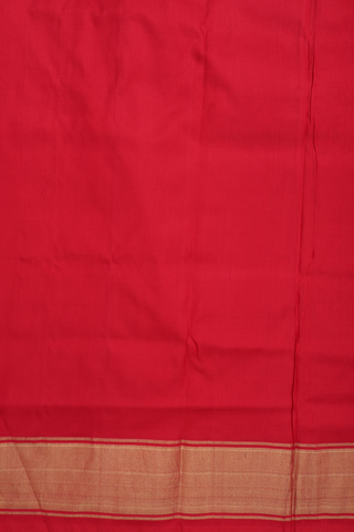 Pochampally Silk Saree In Chilli Red With Allover Design