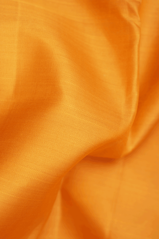 Threadwork Border Plain Honey Yellow Kanchipuram Silk Saree