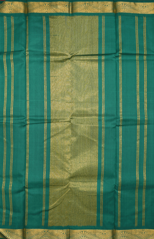 Zari Border Plain Emerald Green Kanchipuram Silk Saree