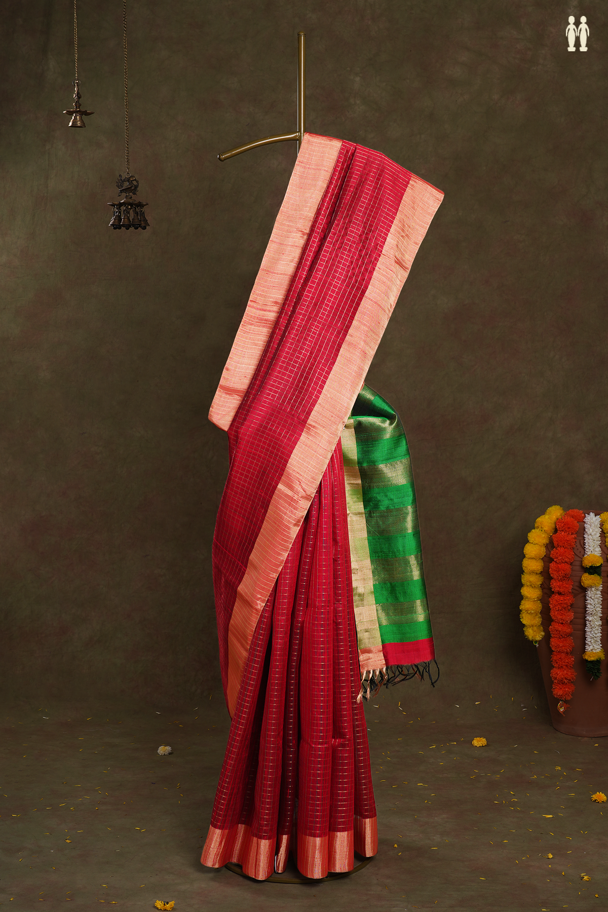 Zari Checked Design Crimson Red Raw Silk Saree