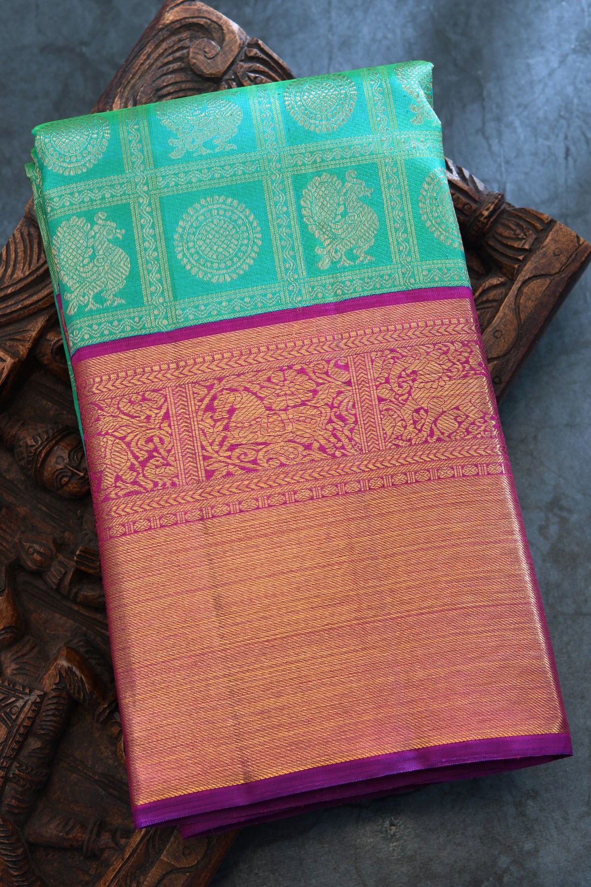 Contrast Zari Border With Checks And Mayil Chakram Buttas Green Kanchipuram Silk Saree