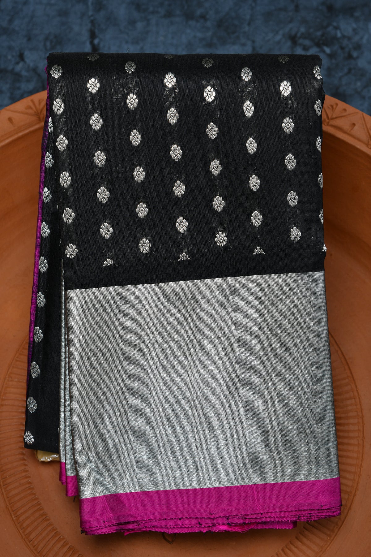 Silver Zari Floral Design Black Kanchipuram Silk Saree