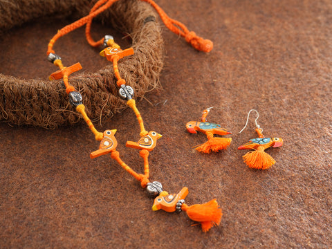 Parrot Design Orange And Yellow Thread Chain With Hook Earrings Set