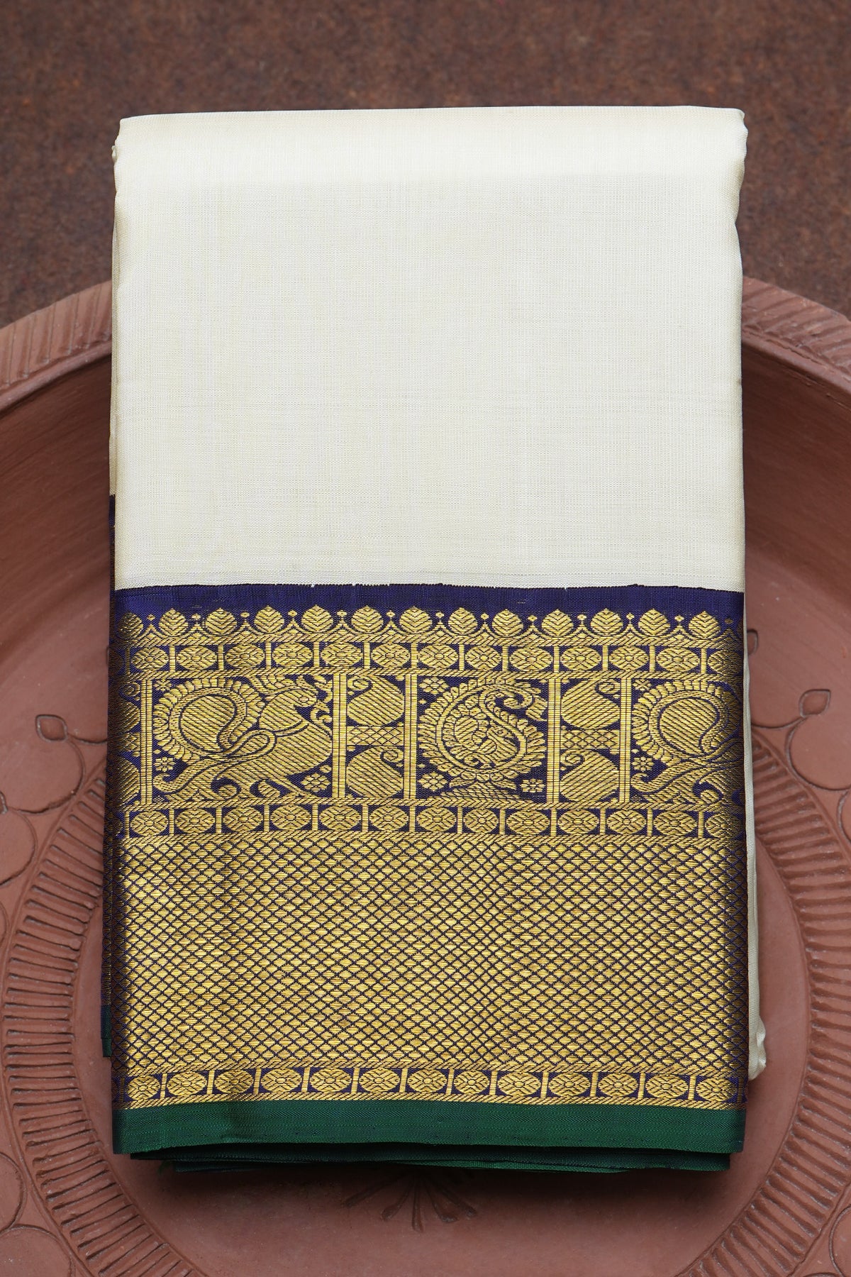 Traditional Korvai Zari Border Plain Egg White Kanchipuram Silk Saree