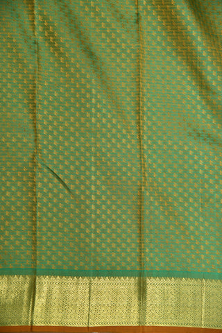 Diamond Border Olive Green Kanchipuram Silk Saree