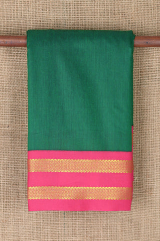 Contrast Rettai Pettu Border In Plain Leaf Green Apoorva Cotton Saree