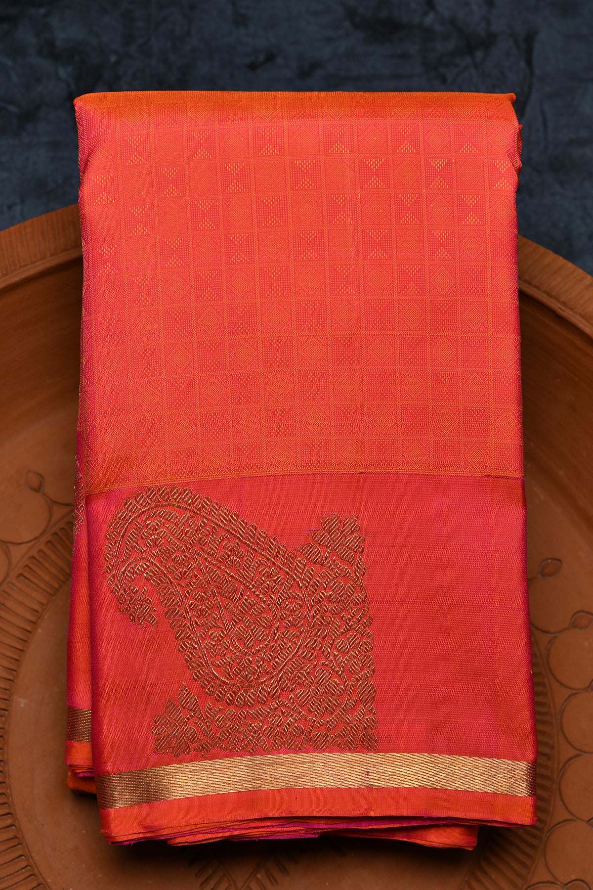 Paisley Floral Border With Self Checks Coral Pink Kanchipuram Silk Saree