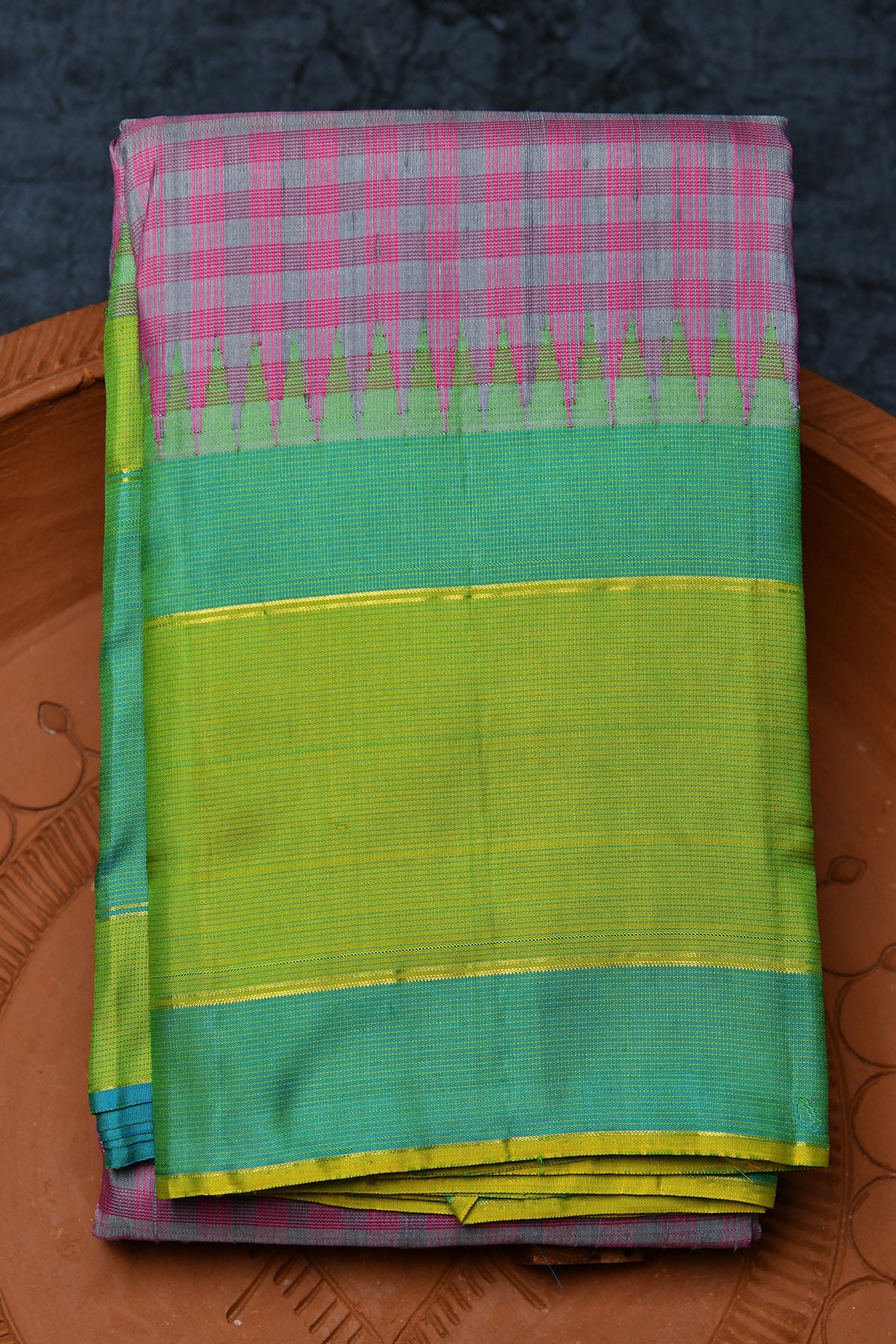 Contrast Big Border With Thread Work Checks Grey And Pink Kanchipuram Silk Saree