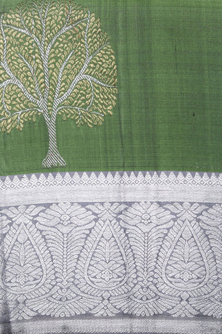 Silver Zari Thilagam Border With Tree Motif Fern Green Kanchipuram Silk Saree