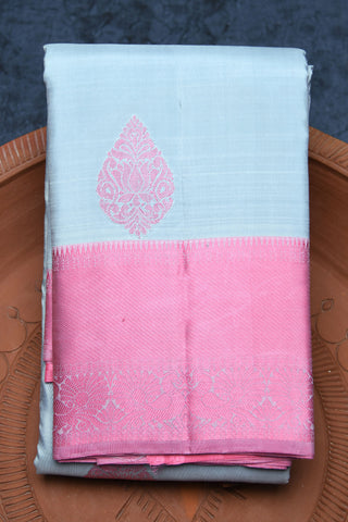 Peacock Big Border With Thread Work Thilagam Butta Fog Grey Kanchipuram Silk Saree