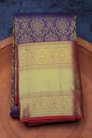 Light Green Kanjivaram Silk Saree With Floral Pattern | Singhania's