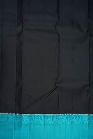 Chevron Peacock Border Plain Black Kanchipuram Silk Saree